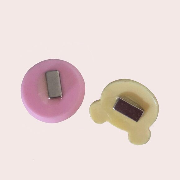 NEW Handmade 2 pc Mini Neodymium Magnet Steamed Dumpling Bun Bear Pancake - Picture 2 of 2